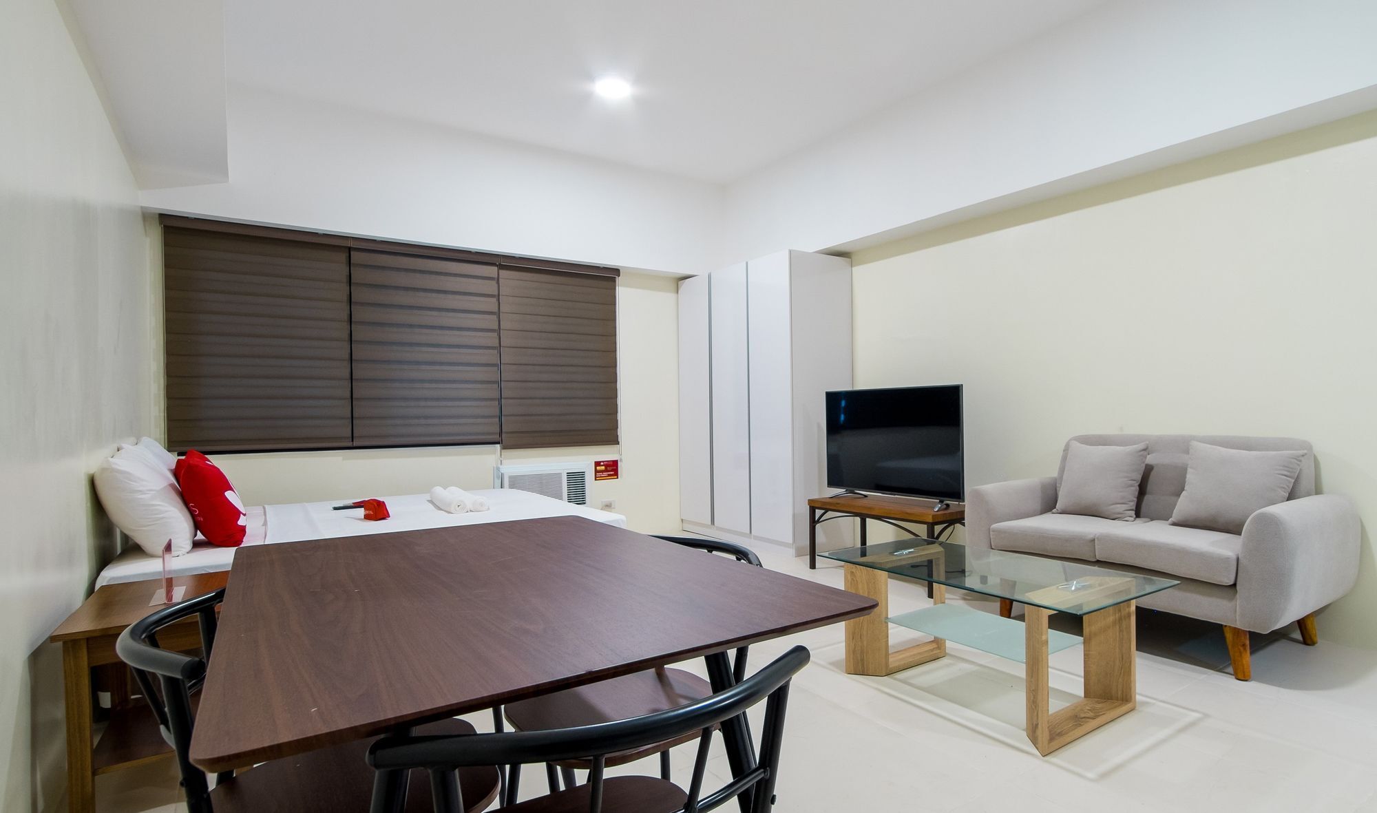Zen Home At Icon Plaza Bgc Taguig Exterior foto
